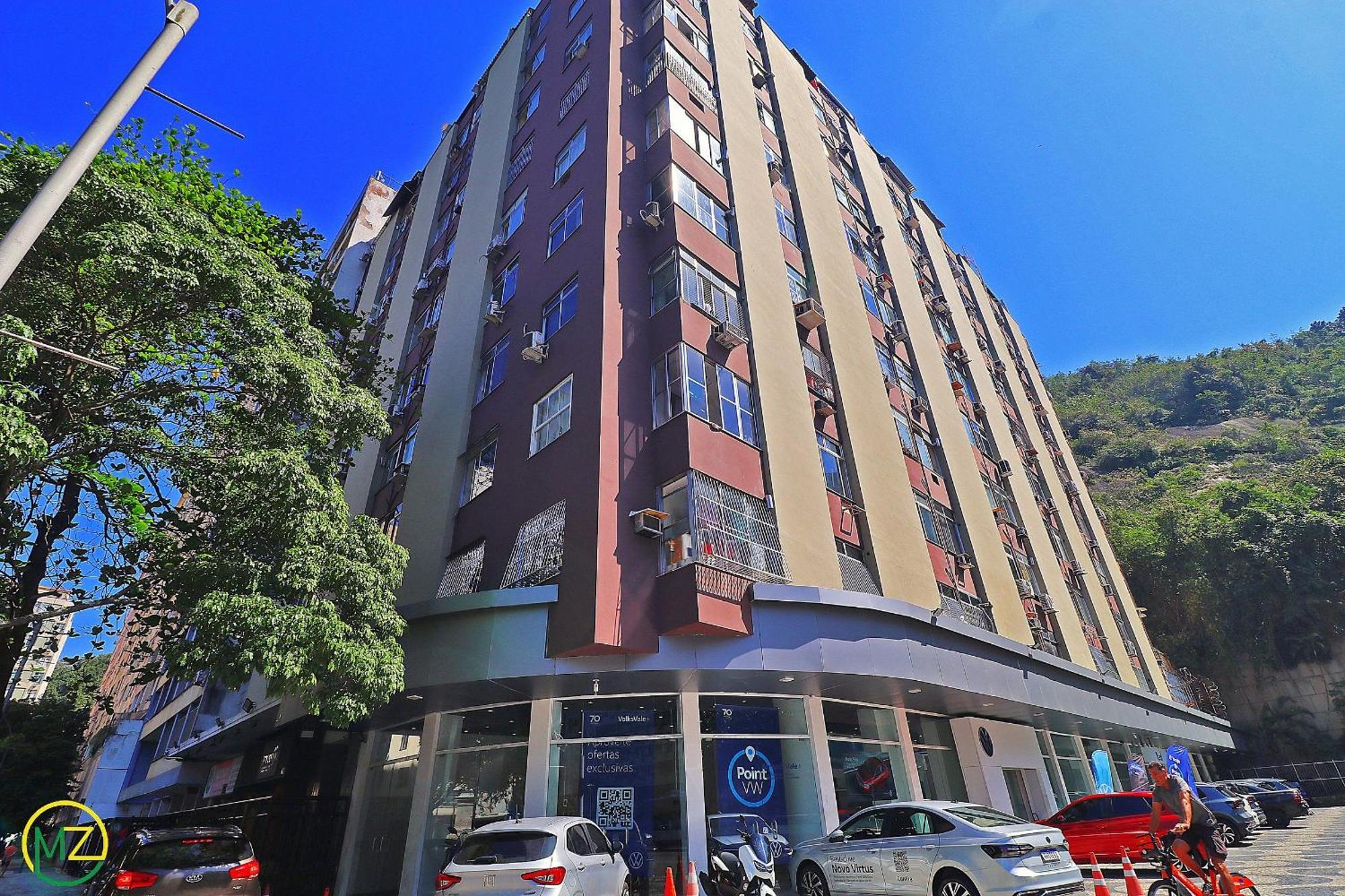 Apartemen Com Pequena Varanda Em Copacabana Rio de Janeiro